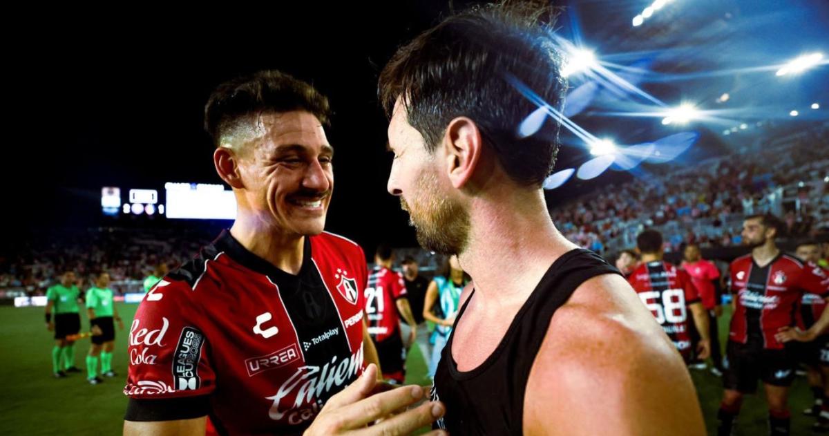 Messi le pidioacute perdoacuten a Coacuteccaro tras su cruce en la Leagues Cup