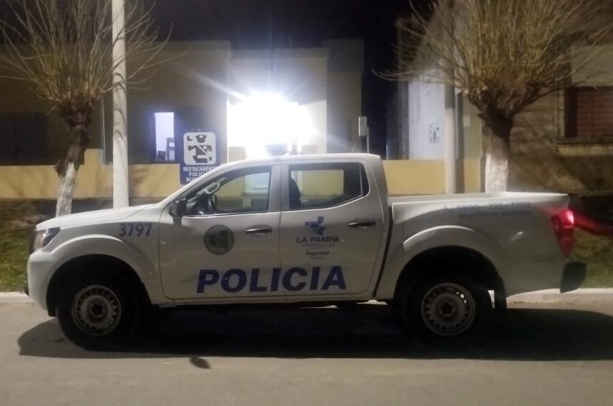 Rucanelo- Cazadores furtivos con permiso fueron sorprendidos en otro campo 