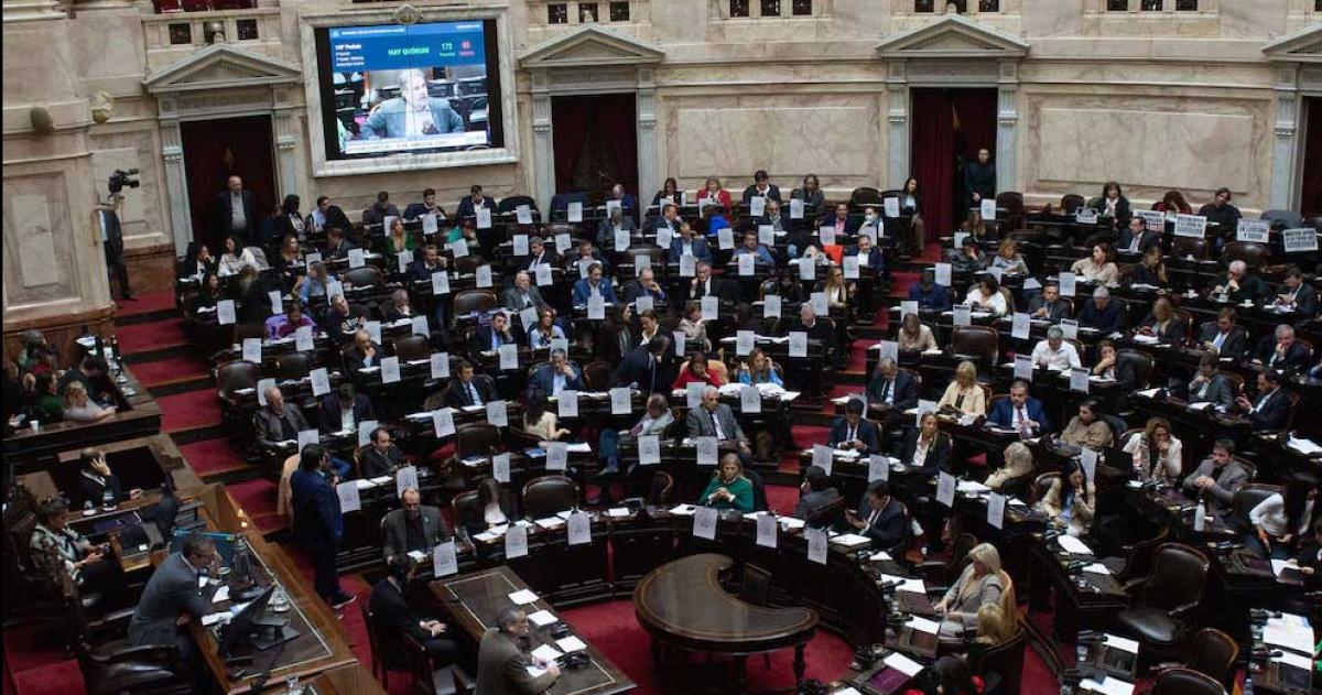 La oposicioacuten redobla la presioacuten contra Milei y convoca a una mega sesioacuten en Diputados