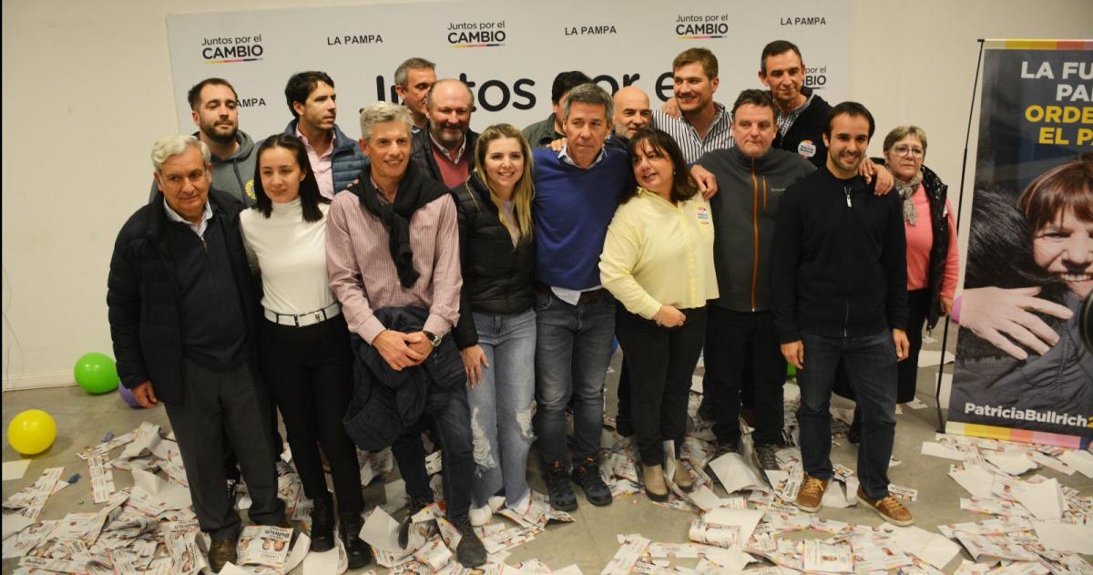 Juntos por el Cambio todaviacutea sufre el sacudoacuten del portazo de Berhongaray