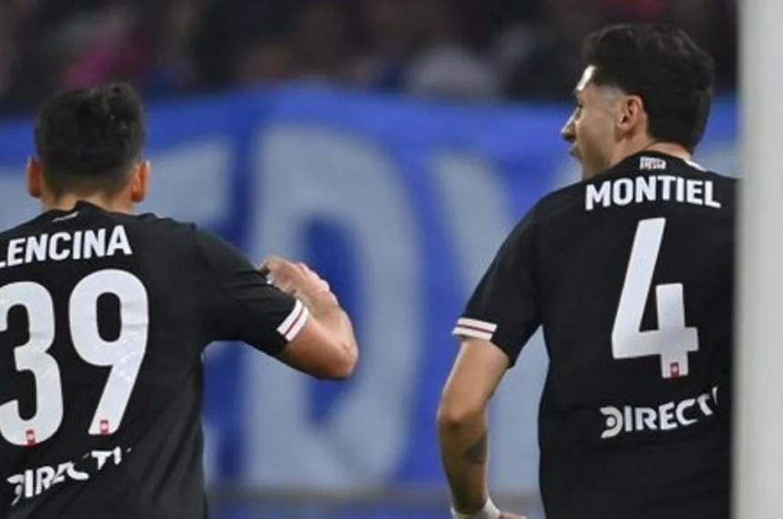 River superoacute sin problemas a San Martiacuten de Tucumaacuten y se clasificoacute a octavos de final