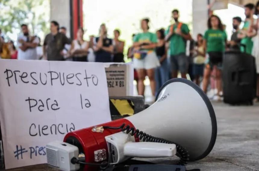 Tras el furor del streaming submarino el Conicet va al paro por el ajuste de Milei