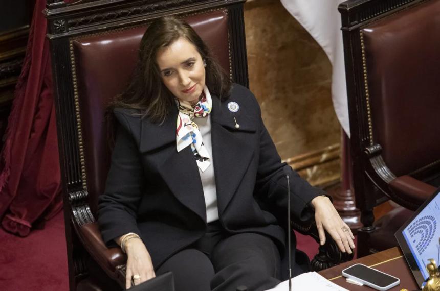 Victoria Villarruel denuncioacute a un periodista por rebelioacuten y amenazas