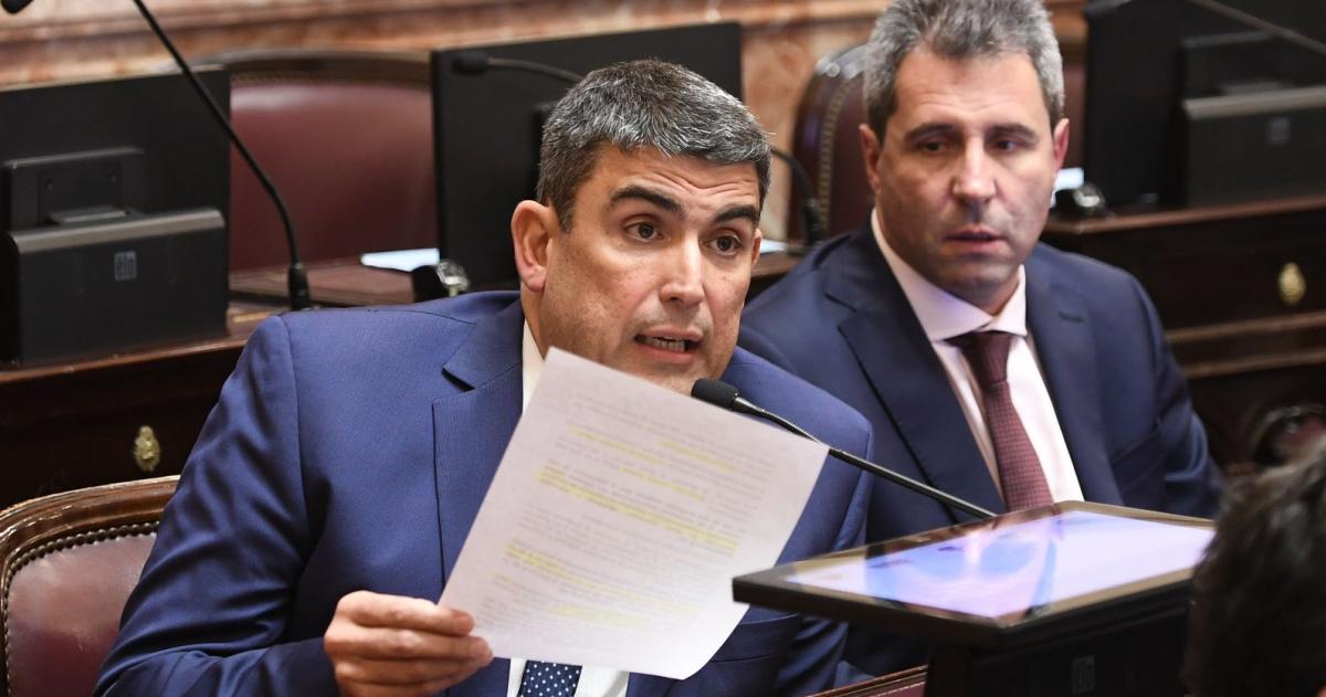 Bensusaacuten advierte que los vetos de Milei son una poliacutetica de abandono