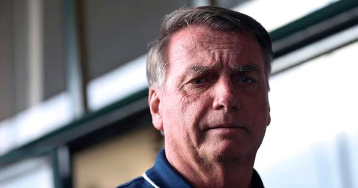 A Bolsonaro se le acaboacute la fiesta- arresto domiciliario sin visitas y sin celular