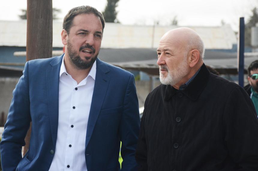 Mediza impulsoacute a Di Naacutepoli para la gobernacioacuten
