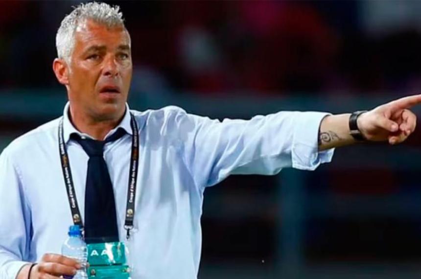 Dolor en Portugal- murioacute Jorge Costa leyenda del Porto y siacutembolo del fuacutetbol luso