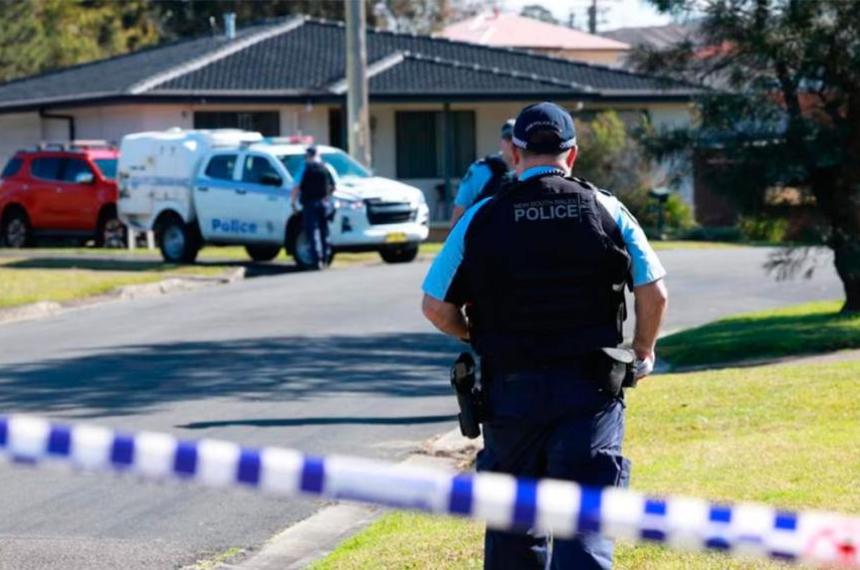 Horror en Australia- una adolescente china de 13 antildeos asesinoacute a puntildealadas a su compantildeera de intercambio