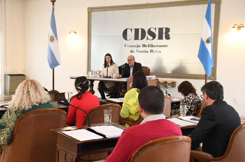 Condonaron una deuda a UNILPa y desempatoacute Montes de Oca