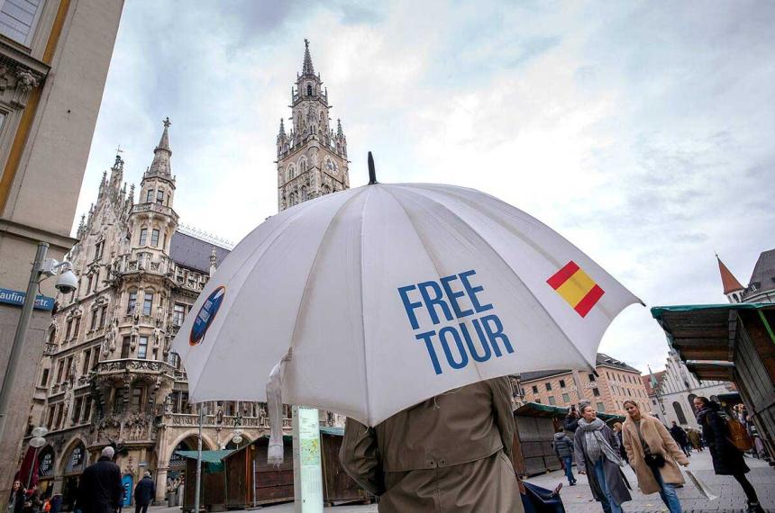 El auge de los free tours- Los argentinos lideran la demanda mundial de un turismo maacutes cercano