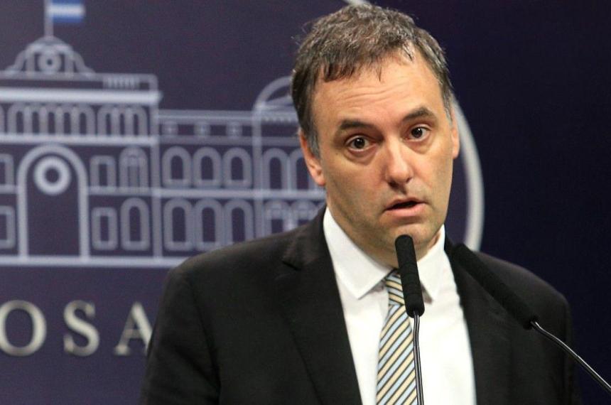 Manuel Adorni publicoacute un video alterado con inteligencia artificial de una entrevista a Axel Kicillof