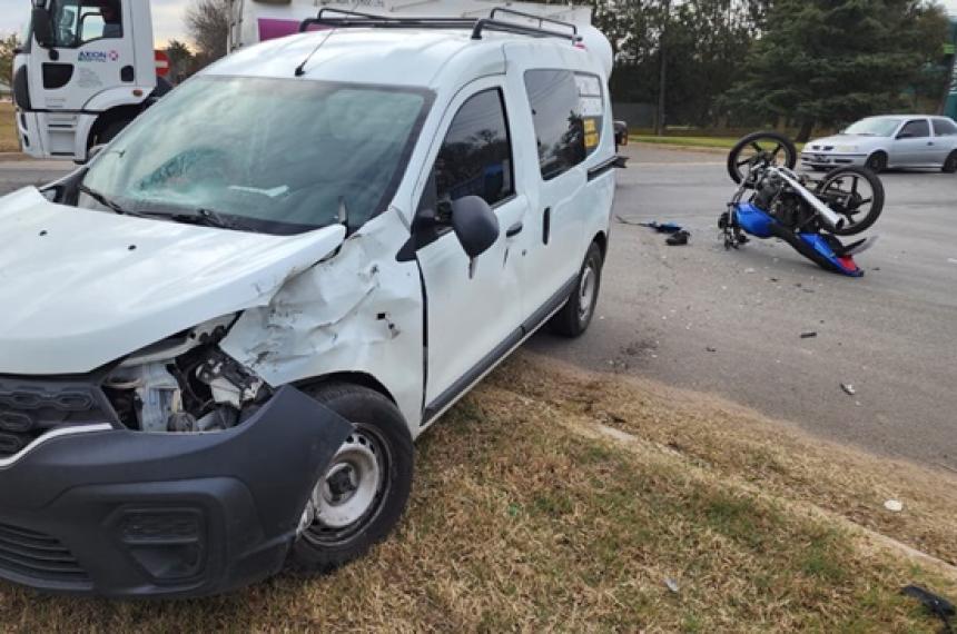 Motociclista con fracturas tras un choque en Pico