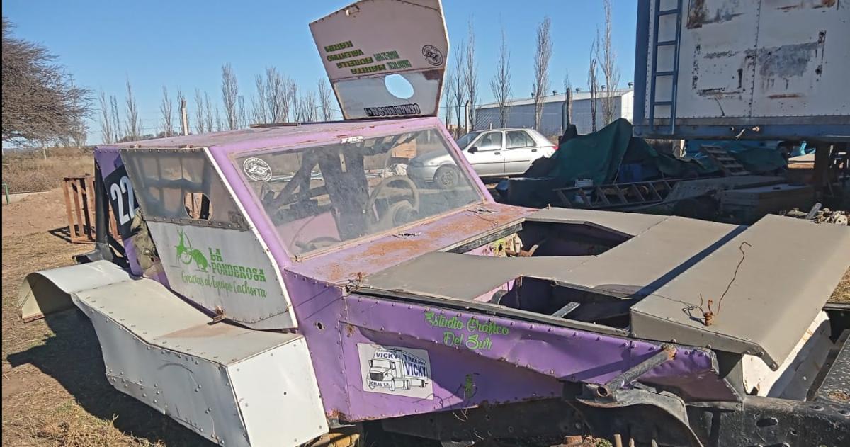 Pentildea solidaria para completar un auto