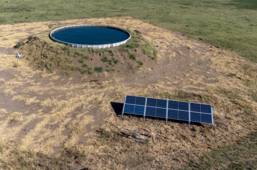 Cosecha de agua en el oeste pampeano- una innovacioacuten de doble propoacutesito
