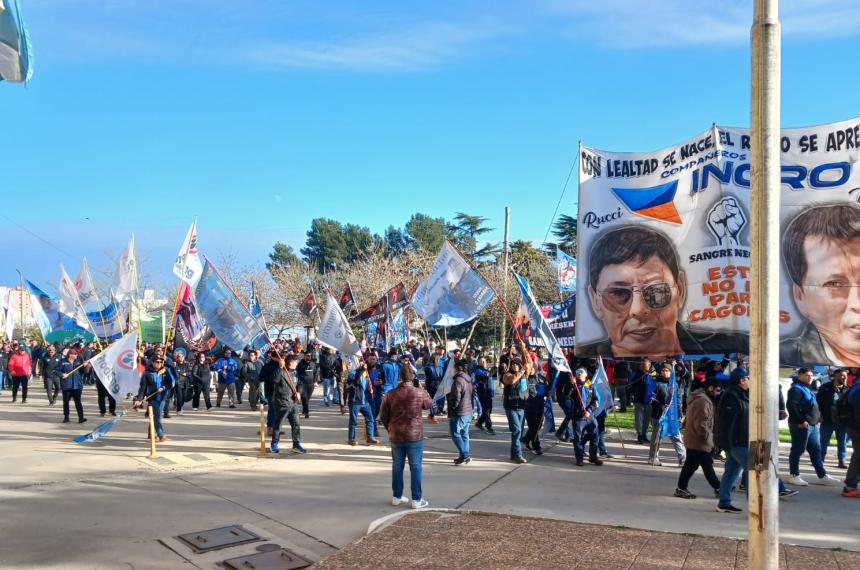 Marcha por Medanito- sigue faltando un voto y no se aprueba la licitacioacuten