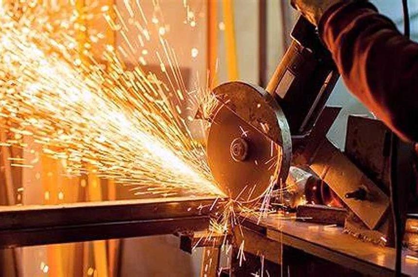 La industria utilizoacute el 588-en-porciento- de su capacidad instalada en junio registrando otra suba interanual