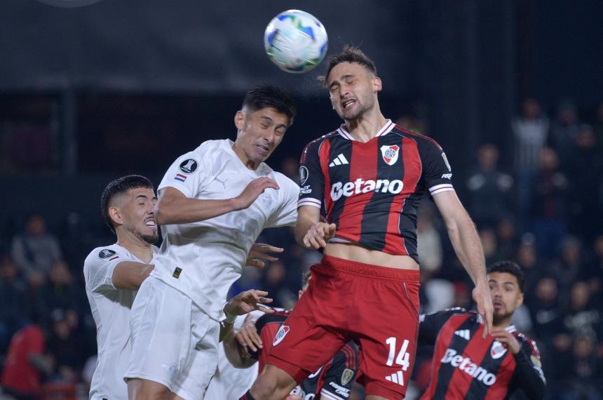 River igualoacute sin goles con Libertad en Paraguay