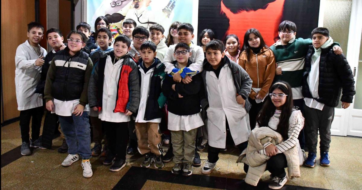 Maacutes de 3000 nintildeos participaron del Festival de Cine en General Pico