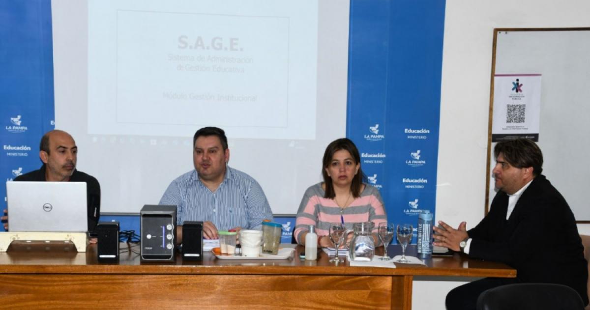 Comenzoacute taller sobre gestioacuten administrativa del personal docente