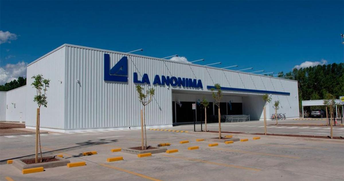 Neuqueacuten- detuvieron al hijo de una candidata a senadora por un robo millonario en un supermercado