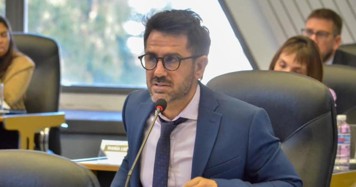 Mariacuten advirtioacute que seguimos necesitando una ley para licitar Medanito