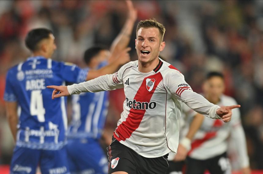 River le gana a Godoy Cruz