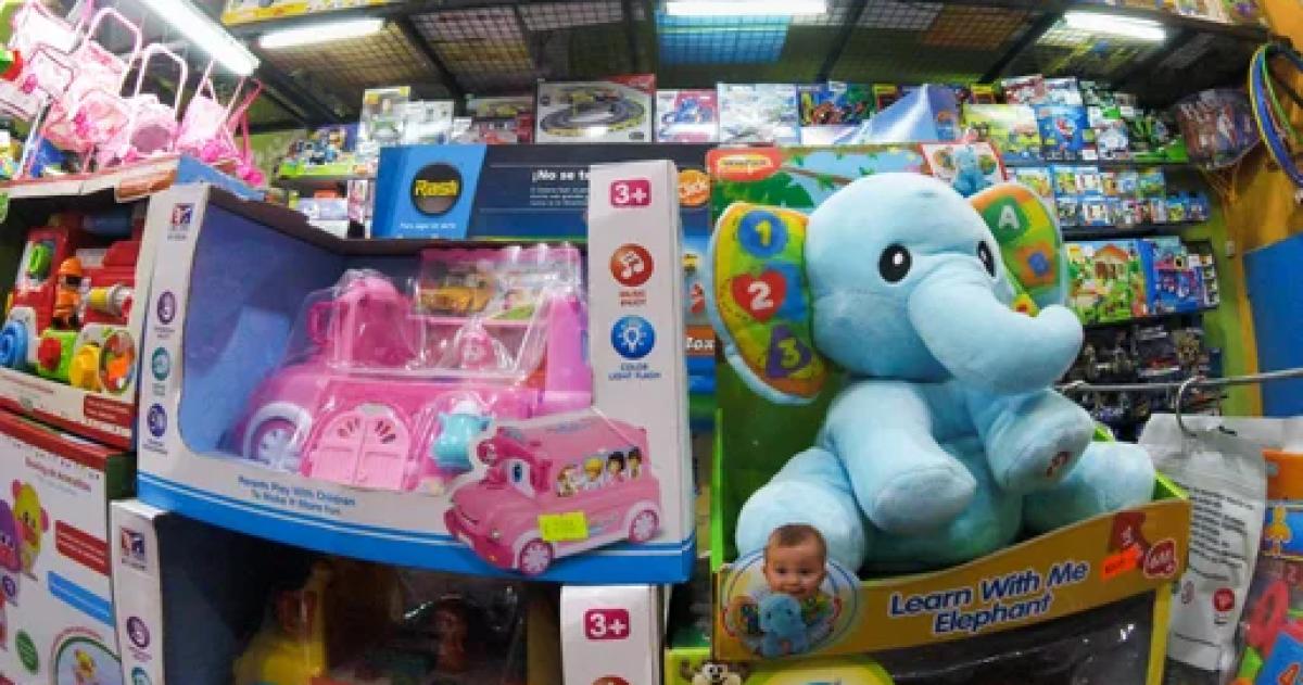 Las ventas de juguetes por el Diacutea del Nintildeo cayeron un 52-en-porciento-  