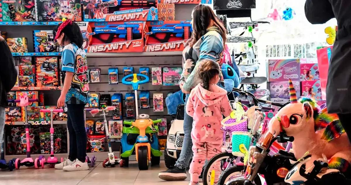 Dia del Nintildeo- las ventas totales bajaron un 03-en-porciento-