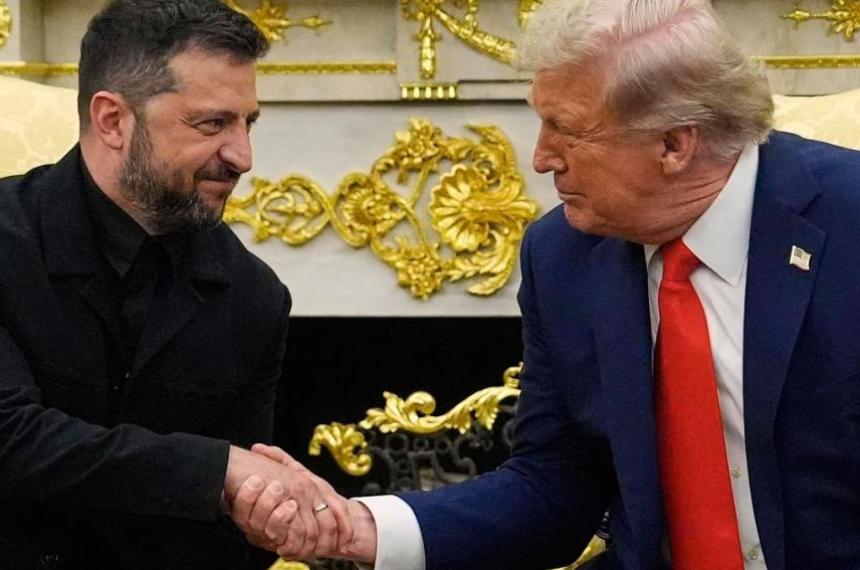 Trump afirmoacute que Rusia Ucrania y EEUU quieren el fin de la guerra en una cumbre con Zelenski