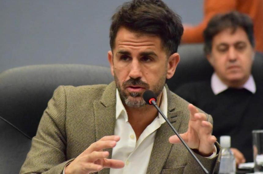 Mariacuten dice que la propuesta de las rebeldes del PRO no defiende los intereses de La Pampa
