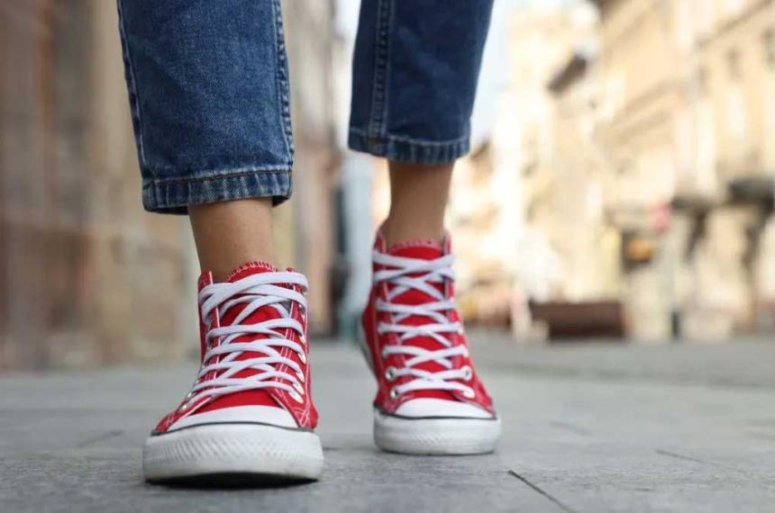 Un cambio sencillo en la forma de caminar alivia la artrosis de rodilla