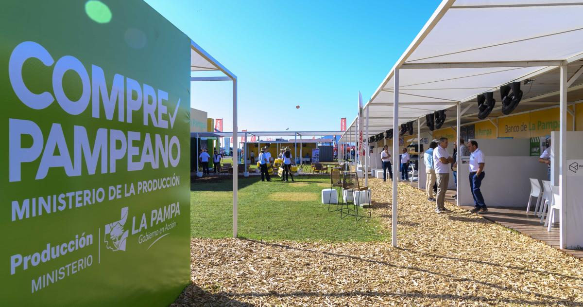 El programa Compre Pampeano financioacute maacutes de 10 mil millones en lo que va del antildeo