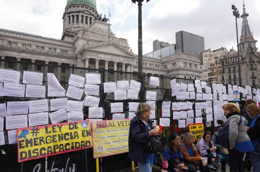Familiares y activistas celebraron el rechazo al veto de Milei a la ley de discapacidad