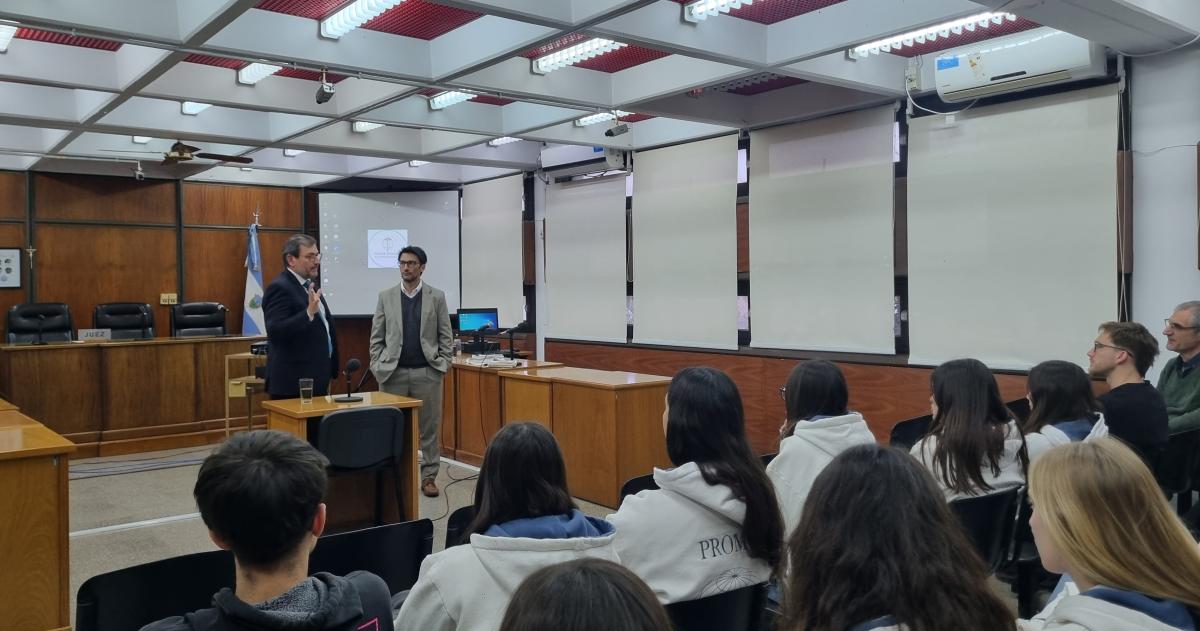 Estudiantes asistieron a un debate en los Tribunales de General Pico
