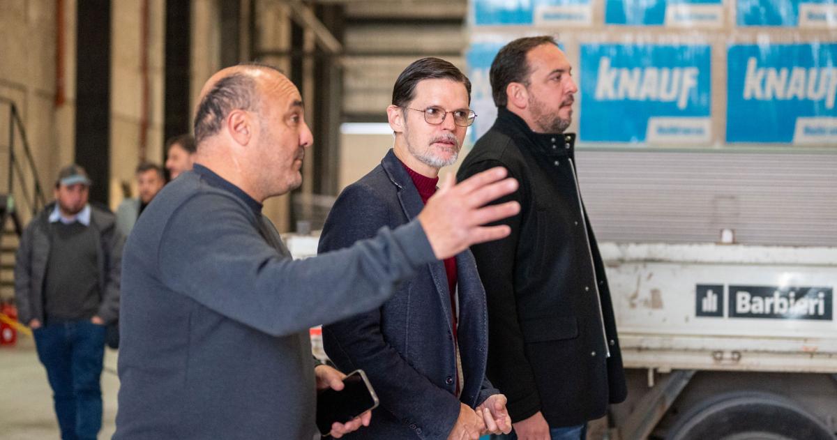 Vaca Narvaja visitoacute empresas pampeanas junto a Di Naacutepoli