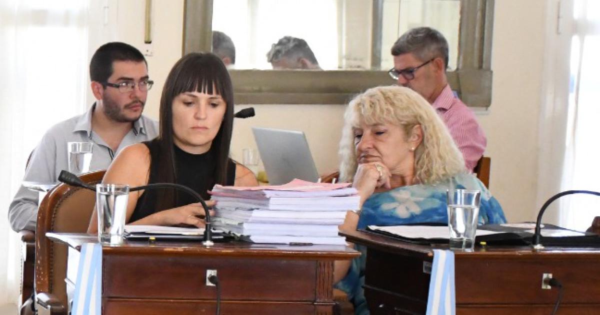 Aprobaron proyectos para que el intendente siga recaudando