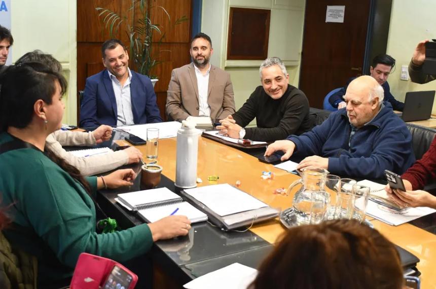 Los gremios estatales destacaron avances en el acuerdo paritario