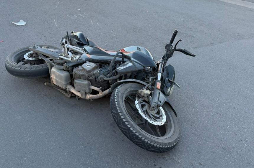 Accidente en Toay- un motociclista derivado en coacutedigo rojo al Hospital Favaloro