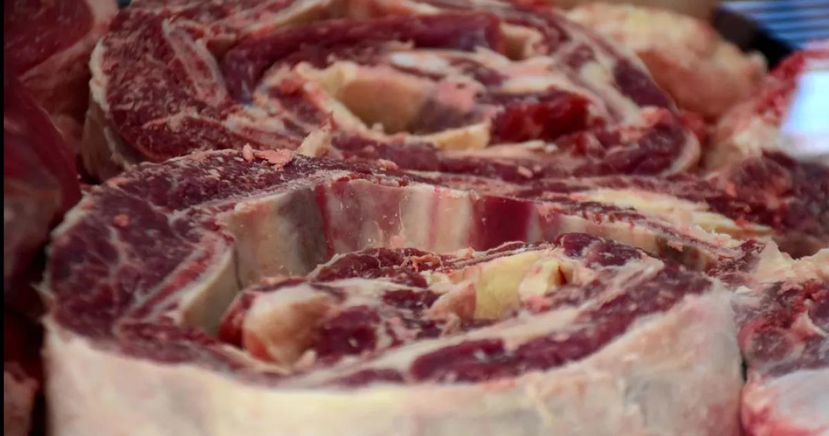 El asado con hueso en el mercado neuquino- precios de hasta 9000 el kilo tras la apertura sanitaria