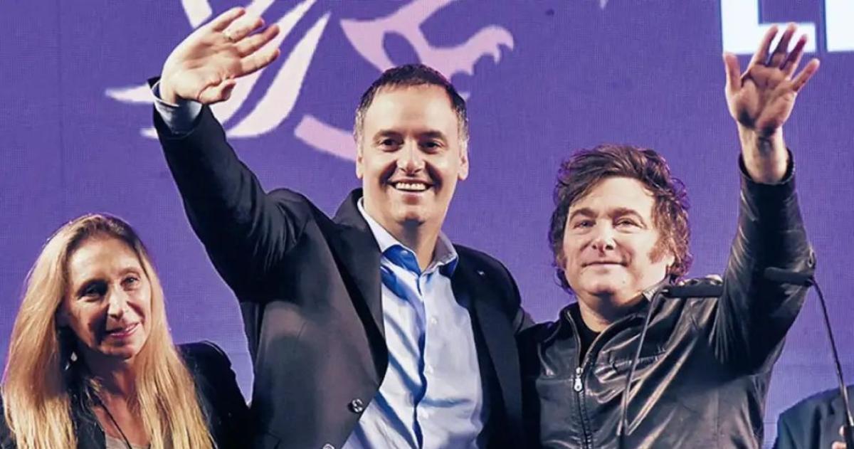 El tiempo es el uacutenico juez que siempre revela la verdad- el mensaje de Adorni tras las denuncias por coiacutemas