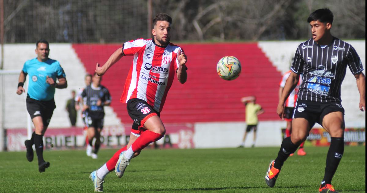 Costa Brava no lo pudo aguantar y se le escapoacute el triunfo 