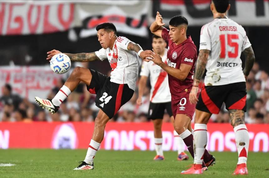 River quiere maacutes ante Lanuacutes