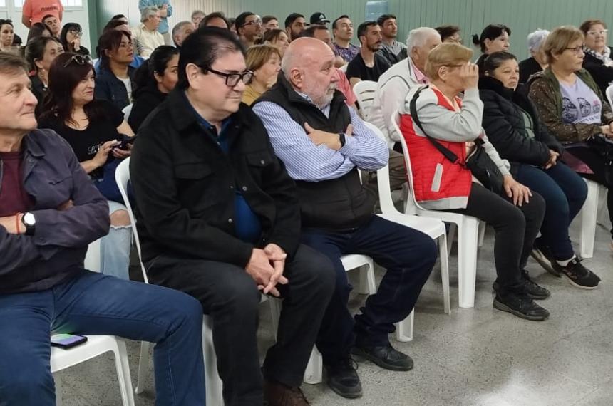 Ferraacuten llamoacute a defender La Pampa en las elecciones de octubre