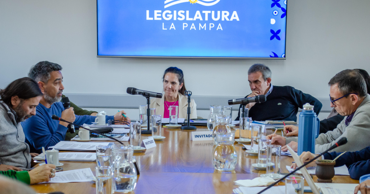 Legislatura Provincial- avanza la derogacioacuten de ley de control de reproductores de pedigree
