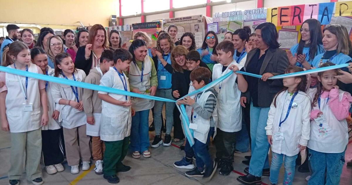 Maacutes de 50 proyectos participan en la 35deg edicioacuten de la Feria Provincial de Ciencias