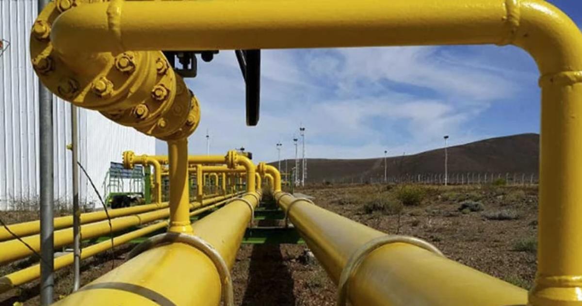 El Gobierno aumenta un impuesto para financiar subsidios al gas en zonas friacuteas