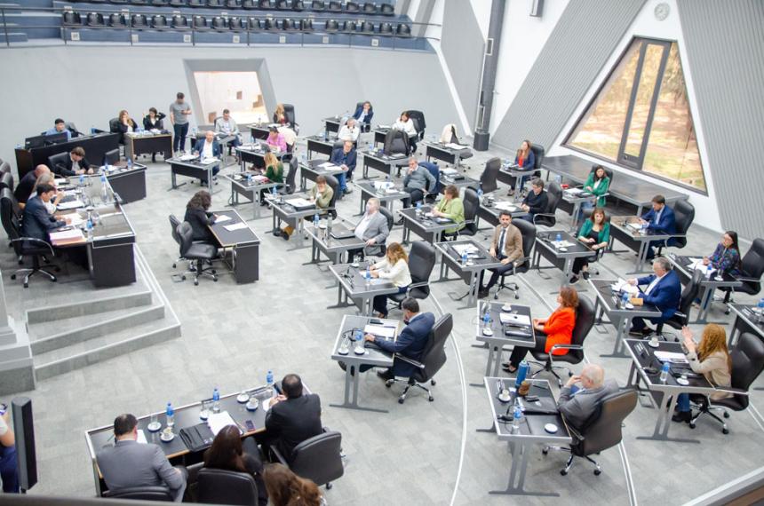 La Caacutemara de Diputados suspendioacute la instalacioacuten de saladitas en la provincia durante tres antildeos