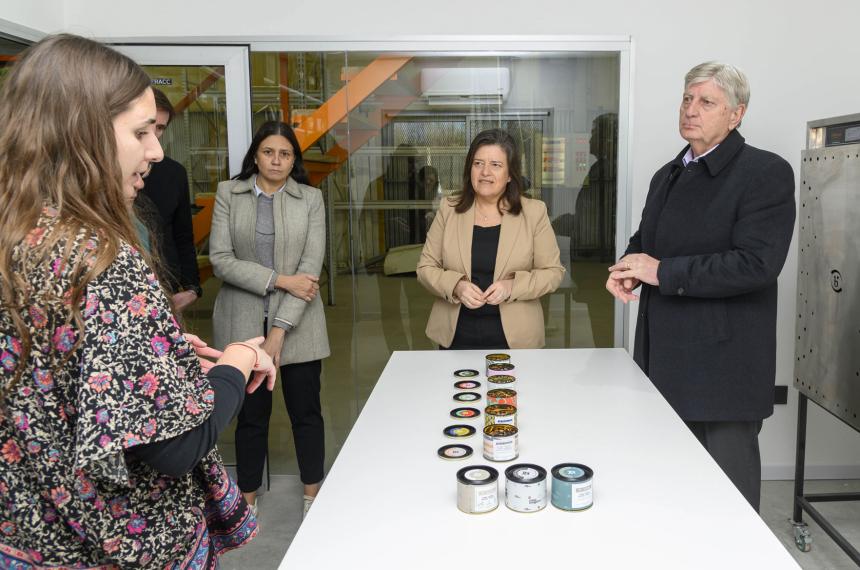 Ziliotto recorrioacute el Parque Agroalimentario de Santa Rosa