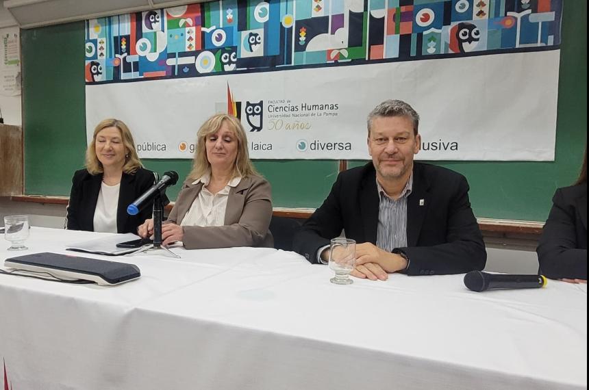 Importante participacioacuten en el Congreso Educativo Pampeano en la UNLPam