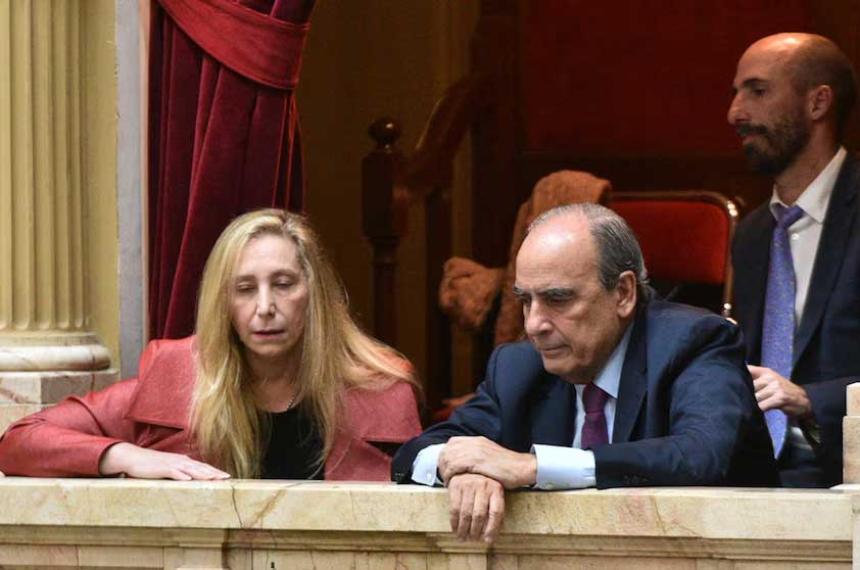 Francos negoacute viacutenculo del Gobierno con los audios y denuncioacute una operacioacuten poliacutetica